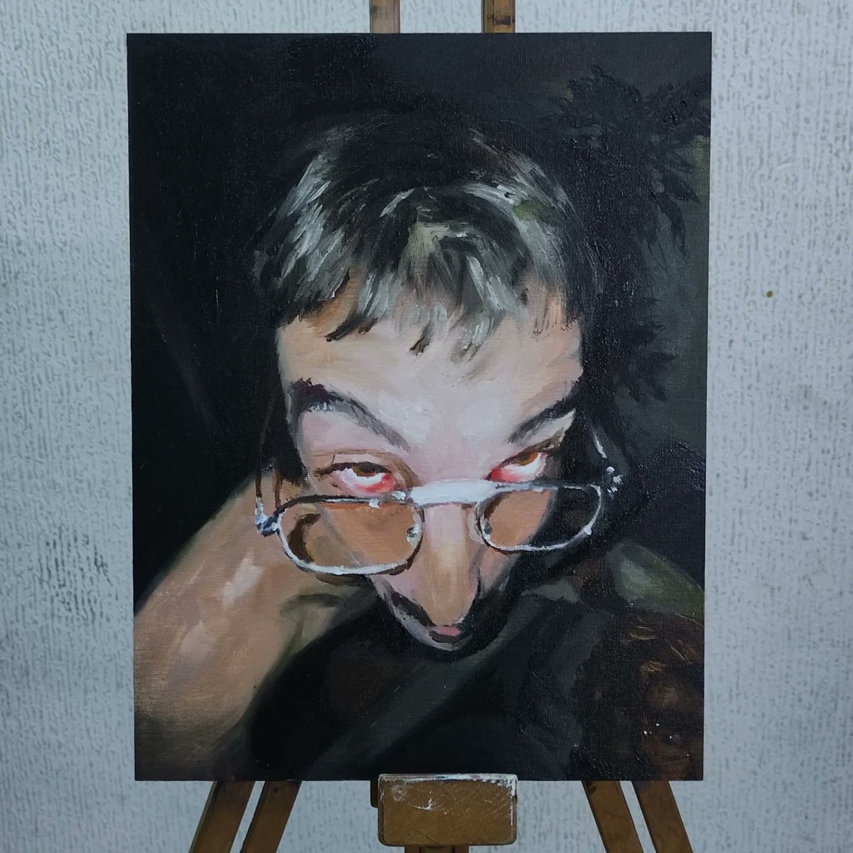 marcteixid0's tweet photo. He pintat uns retratus dels meus amics https://t.co/m99mIOCguO