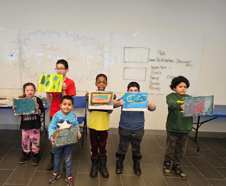 CDRCP's tweet photo. On Saturday, families joined the InfoPeel team and @visitpama for an afternoon of art! 

#infopeel #cdrcp #pama #visitpama #peel #brampton #art #creativeactivities #kidspathwayspeel #earlyyears #systemnavigation #childcare #specialneedsinformationpeel https://t.co/UZ8REvmBUW