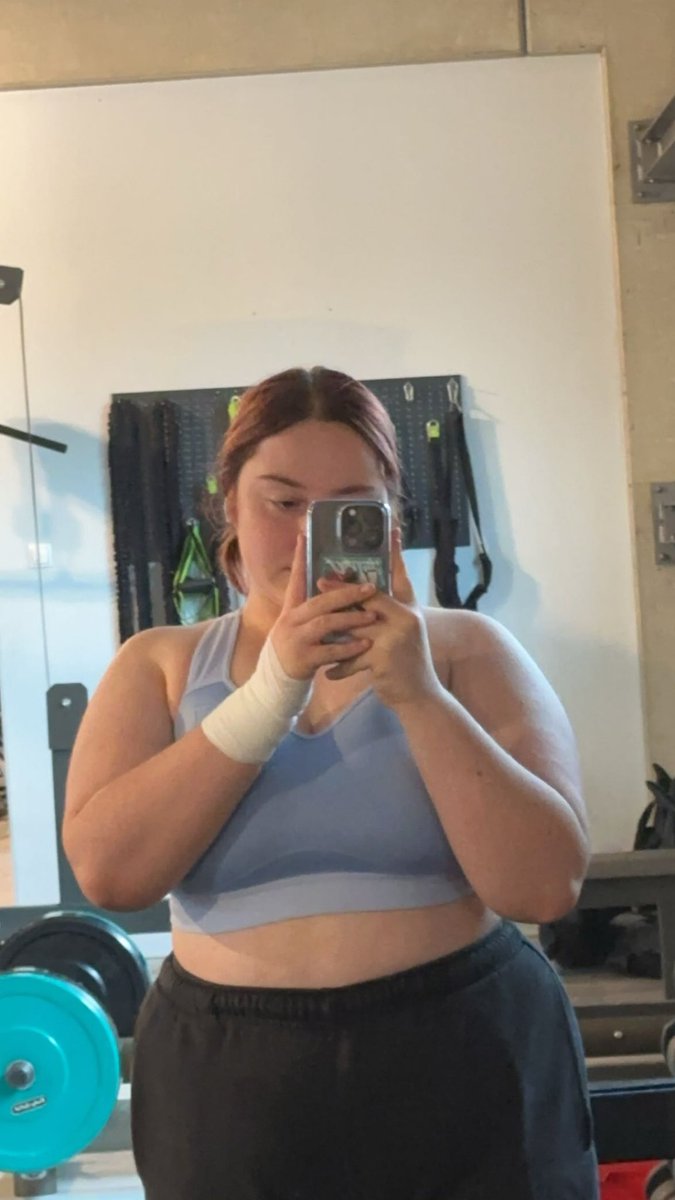 anneristamende's tweet photo. zwischen den bildern liegen knapp 1 1/2 jahre und rr ich bin unglaublich stolz auf meinen progress🥹 https://t.co/7vkP50x41w