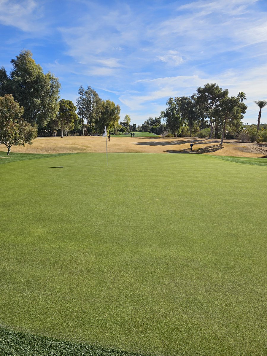 Rob01121656's tweet photo. Day 1

Education starts with Water Management Solutions, during @GCSAA. Great opportunities to learn more thanks to the  @BernhardCompany delegation. https://t.co/UoMQzjsvao