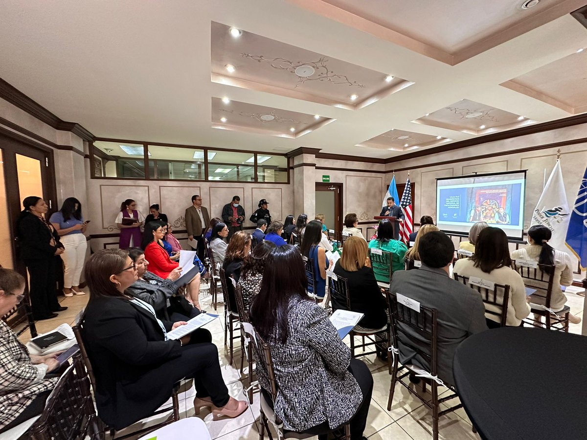 PJdeHonduras's tweet photo. El Servicio Nacional de Facilitadores Judiciales #SNFJ del @PJdeHonduras es un enlace directo entre la ciudadanía y el PJ, mejorando el acceso a la justicia, tienen presencia en el 84 por ciento de los Municipios del país. https://t.co/yR1F184oEo