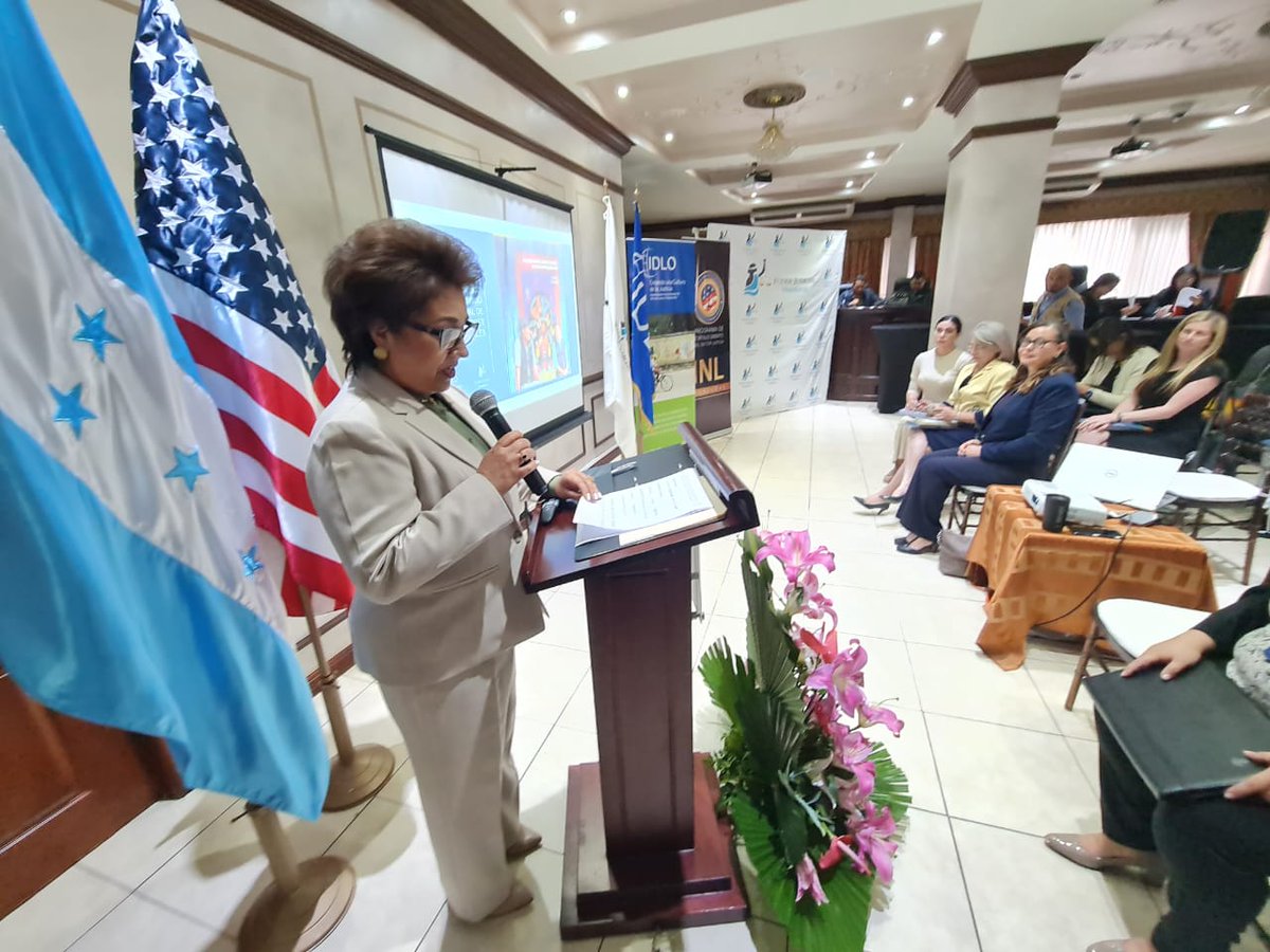PJdeHonduras's tweet photo. El diagnóstico del #SNFJ permite conocer su estado actual, a fin de determinar sus alcances, desafíos, fortalezas, así como la oportunidad de expansión y fortalecimiento. https://t.co/XQHkzCgkdI