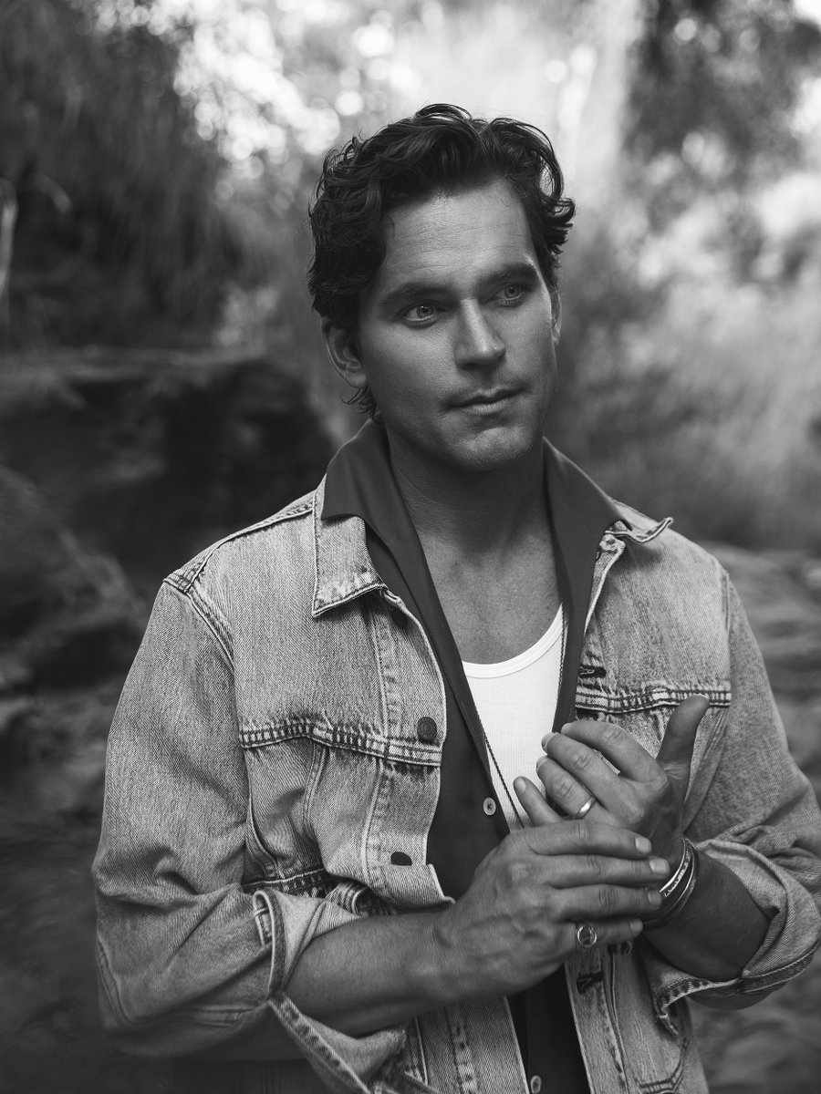 MattStatonSpain's tweet photo. Buenos días! Good morning!   
Feliz semana! Happy week!    
#MattBomer #HappyMonday https://t.co/uBhVFqpKix