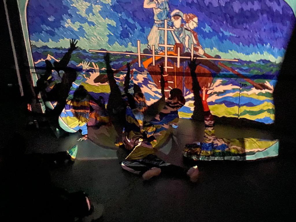 aula_teatre's tweet image. CREATIVE WEEK 2024 
Taller Creatiu de Llum amb infants. Gràcies al @LaPaneraLleida  per facilitar part del material del taller. #Llum #Teatre @paerialleida @educaciolleida 
mailchi.mp/auladeteatre/c…