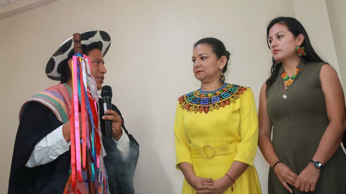AmazoniaEc's tweet photo. La presidenta del @ConsejoAmazonia, @Isabel_EJ, y la secretaria técnica de la #Amazonía, @NomyVasquez, iniciaron su jornada de actividades visitando la provincia de Zamora Chinchipe. 1/5

#TransformandoLaAmazonía
#ElNuevoEcuador https://t.co/mfdlldFECz