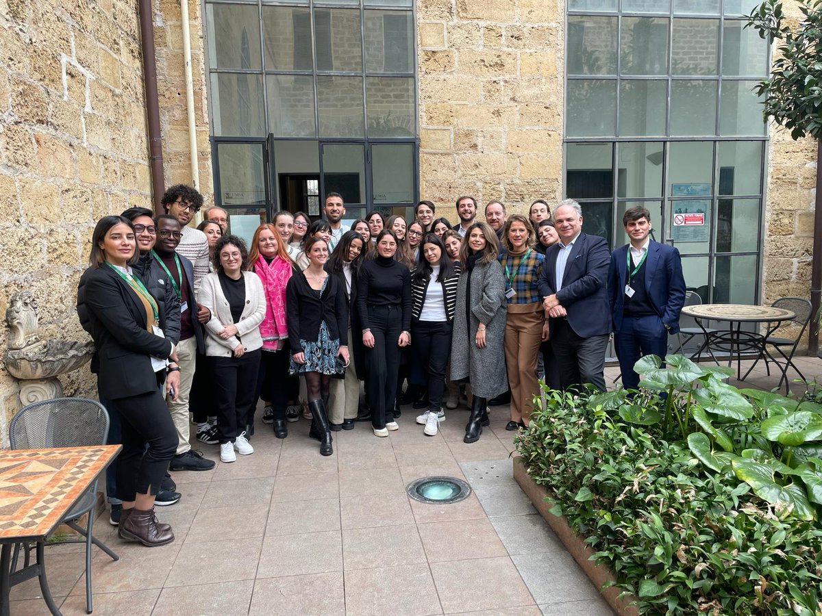 SIMktg's tweet photo. Grande successo per la Winter School SIMA-SIM-BAM 2024. Ringraziamo i docenti e i relatori che hanno contribuito e il Comitato Scientifico della Scuola, in particolare: Giovanni Battista Dagnino @UniLUMSA, Rossella Chiara Gambetti, @Unicatt; Elena Casprini, @unisiena.
#SIMktg https://t.co/agwSPLs3EH