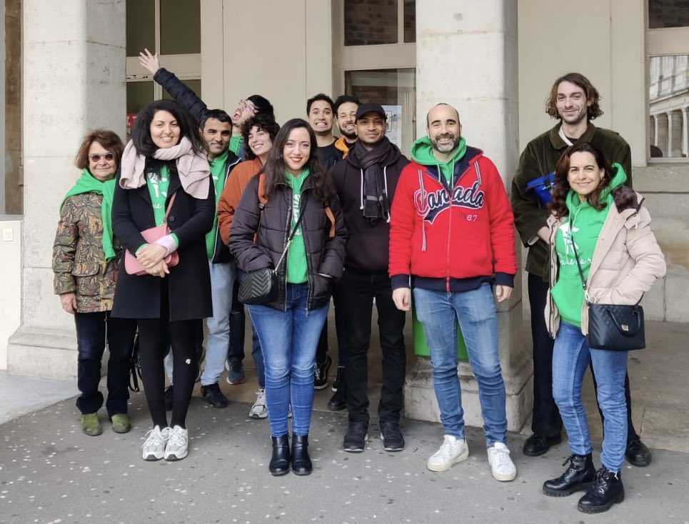 monsoleil1234's tweet photo. Maraude sous le soleil parisiens !
Encore des échanges avec des personnes aussi attachantes les unes que les autres.
Engagez vous 🙏🏻🙏🏻
#maraude #benevolat #sengager #benevole #dansmarue #paris #monbenevolat #jesuisbenevole https://t.co/RK6TceXHRE
