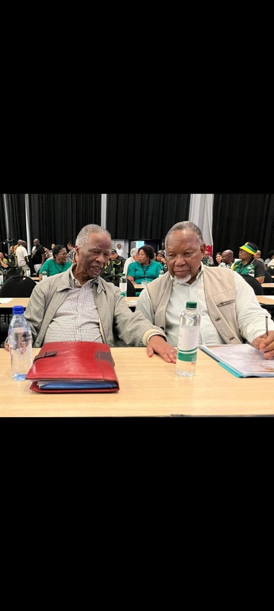 Presidents🙌🖤💚💛
#ANCLekgotla
#ANCNEC
#RegisterToVoteANC