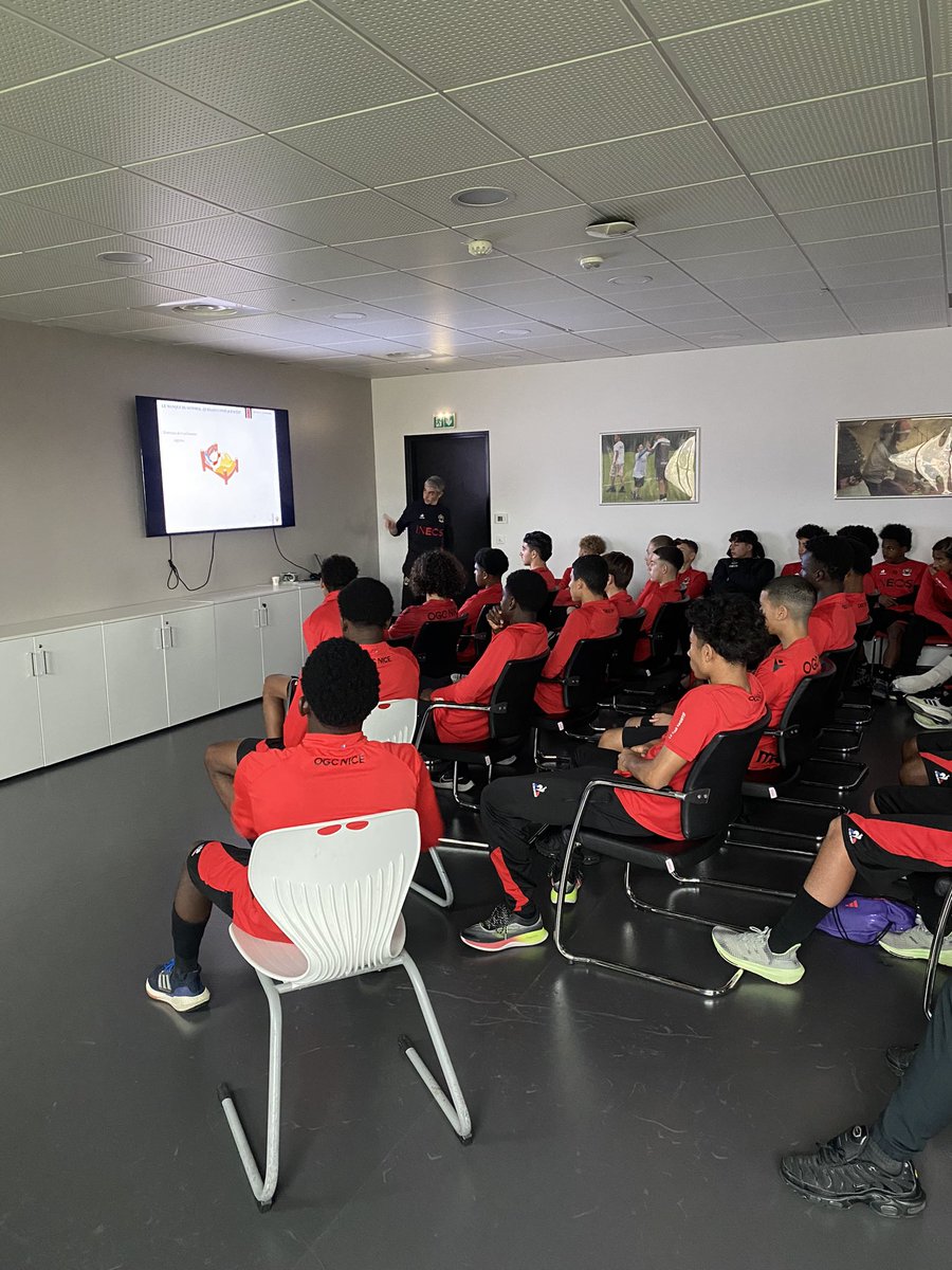 Romain Lattron (Entraineur - Formateur) tweet media