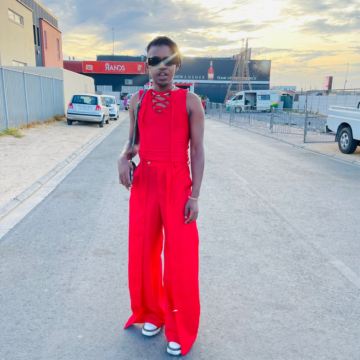 Luvo078's tweet photo. Red for Danger ❤️❤️❤️ https://t.co/kjjQnCADIi