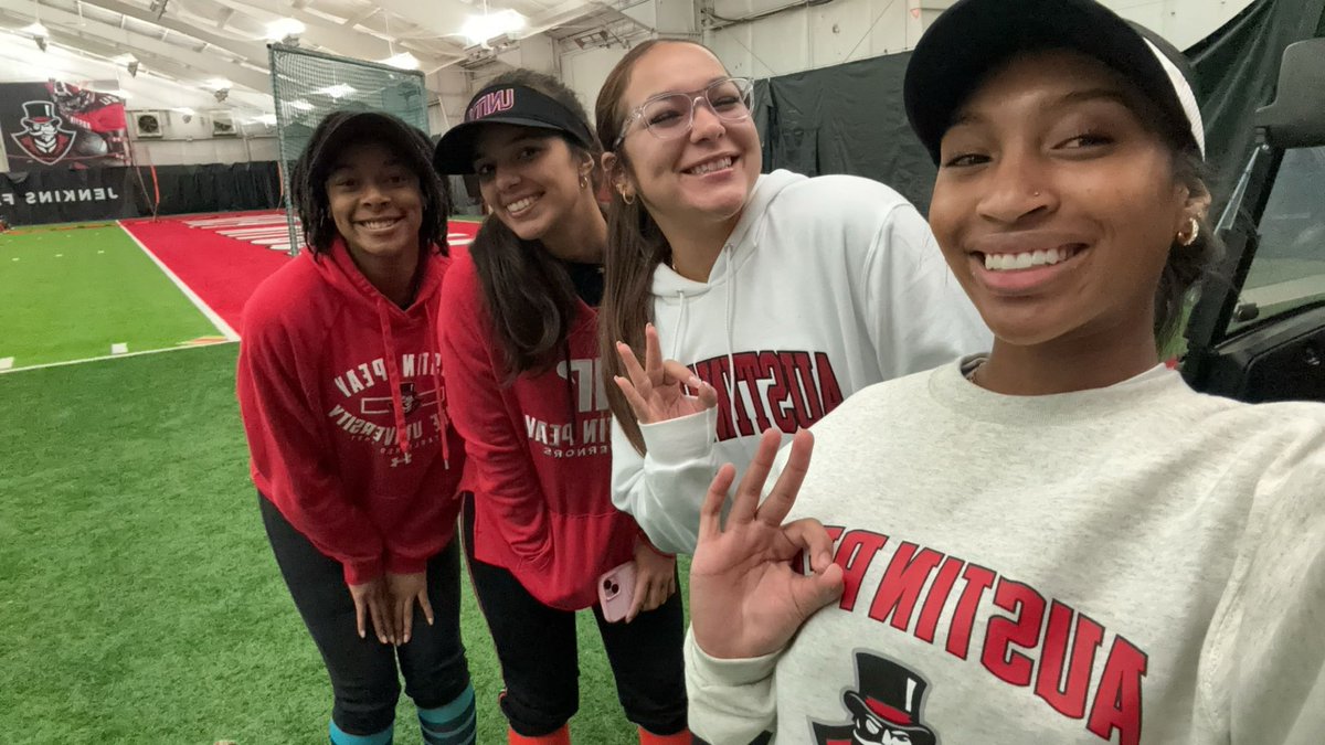 Karrington (Kam) Moore (@karringtonmoore) on Twitter photo I had an amazing time at our official visit and camp with my future teammates! I cant wait for the next few months! <a href="/KassieD23/">Kassie Stanfill</a> <a href="/daniii_liermann/">Dani Liermann</a> <a href="/ctosh01/">Caleb Toshcoff</a> <a href="/GovsSB/">Austin Peay Softball</a> I had an amazing time at our official visit and camp with my future teammates! I cant wait for the next few months! <a href="/KassieD23/">Kassie Stanfill</a> <a href="/daniii_liermann/">Dani Liermann</a> <a href="/ctosh01/">Caleb Toshcoff</a> <a href="/GovsSB/">Austin Peay Softball</a>