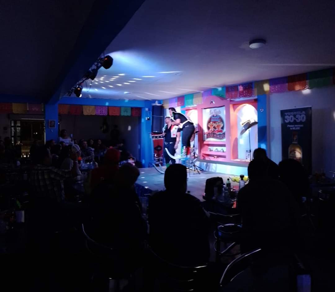 LosPelillos's tweet image. Gracias a todo el hermoso público que se dió cita ayer en #PachucaHidalgo ❤️🤠 
La pasamos increíble 😎 gracias Huarachin y Huarachon por todas sus atenciones! 🙏

Nos vemos hoy a las 8:00 pm en Zona de Desmadre con Mike Salazar Comediante 🤠❤️