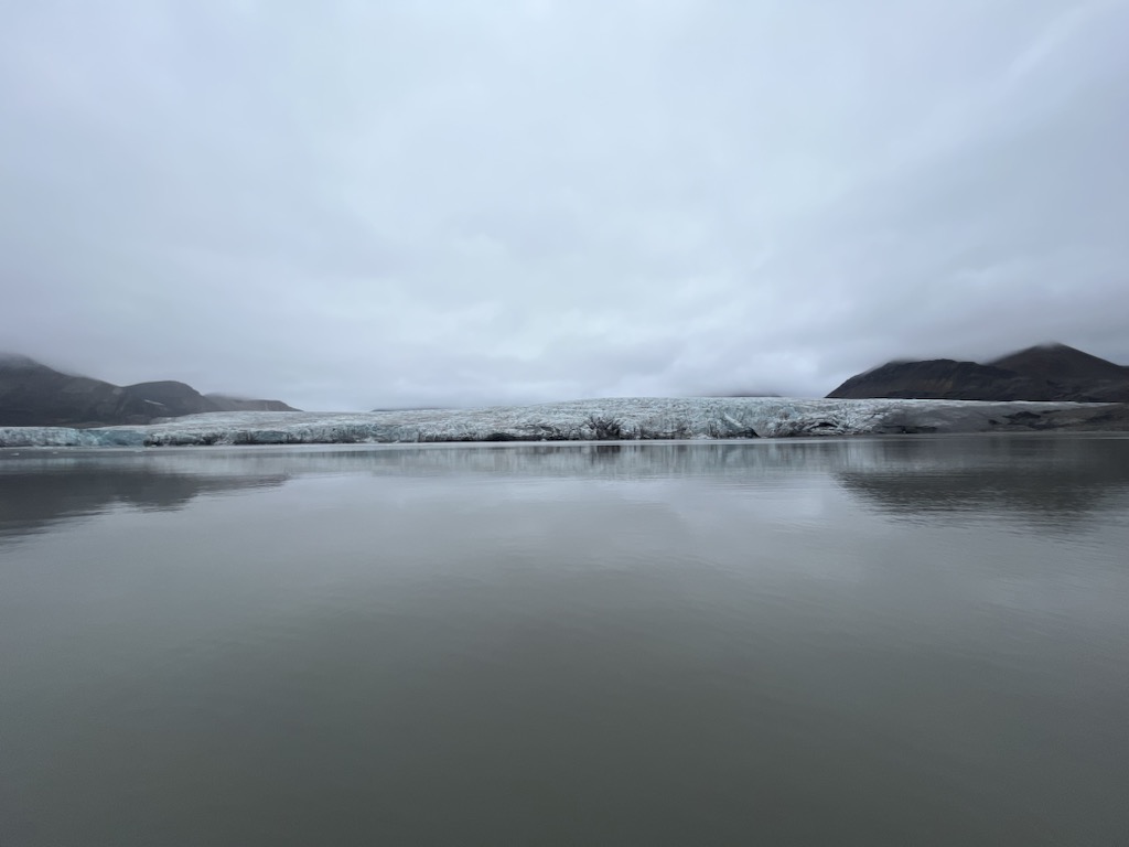 Interested in fish ecology and telemetry? We have a fully funded 3y PhD position in our group at @NORCEresearch. The #NFR_NICE project entails movement, habitat use, range expansion, & ecophysiology of three salmonids in the Arctic! Deadline February 22! jobbnorge.no/en/available-j…