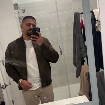 AngelN_10's tweet photo. #NewProfilePic https://t.co/sAQKSP0xZg