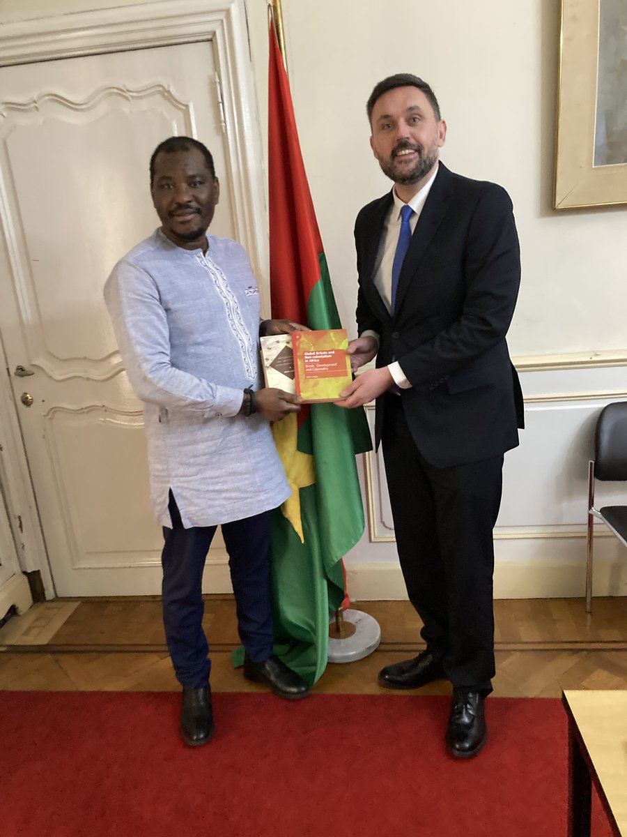 Dr Mark Langan met with Premier Counsellor, Marius Zongo, of Burkina Faso’s Embassy to the European Union on 25th January in Brussels. They exchanged their respective academic publications, including Langan's new book “Global Britain and Neo-colonialism in Africa.” @kings_eis