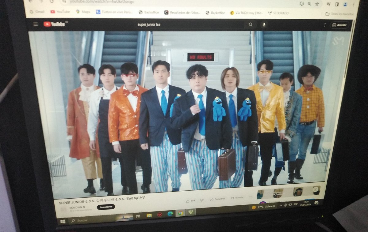 Preciosos #슈퍼주니어 #SUPERJUNIOR
#슈퍼주니어_LSS #SUPERJUNIOR_LSS
#Suit_Up