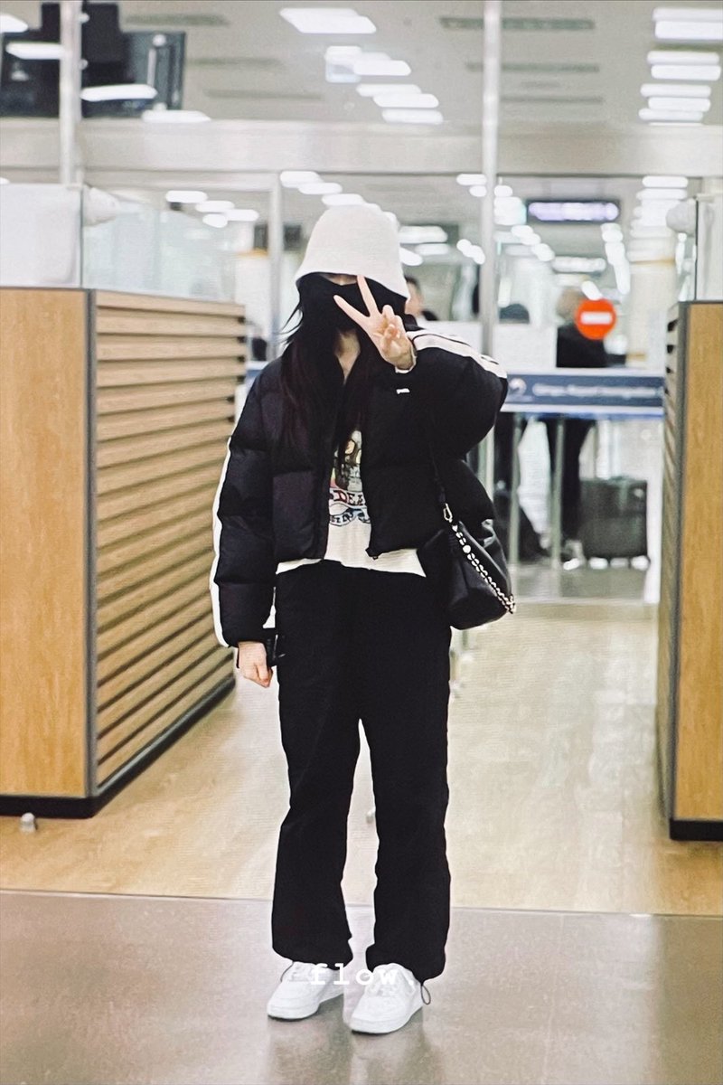 flow001030's tweet photo. 240129 GMP

#aespa #æspa #에스파 
#GISELLE #지젤 #ジゼル https://t.co/7dKseKBUku