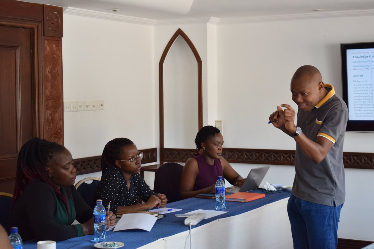 AfyaResearch's tweet photo. Day one of our workshop convened health professionals from Kenya, South Africa, Cameroon and Ghana, fostering collaboration for evidence implementation in Africa. 
@JBIEBHC

 #HealthcareCollaboration #EvidenceImplementation https://t.co/UnAvx3Td9v