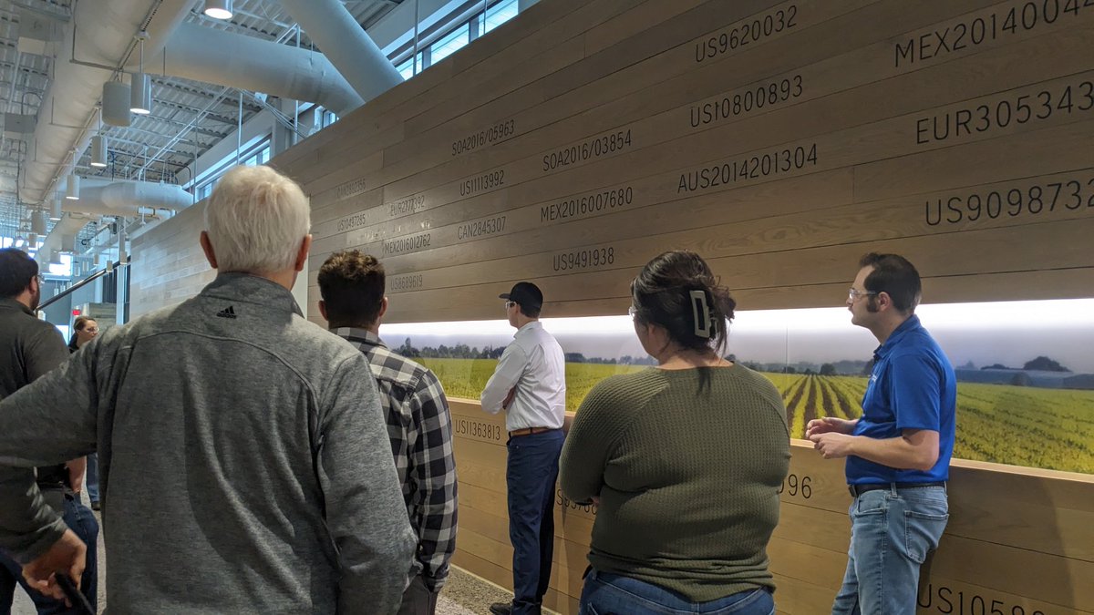 jbmoffatt200's tweet photo. Spectacular week last week with a group of our Retailers in Minnesota and Wisconsin! Lots to learn and excellent conversation at the #WinfieldUnited Innovation Centre and  #LandoLakes campus... All about crop protection! #PutInterlockOnEverything! #StrikeLock https://t.co/GhyL9xc4xr