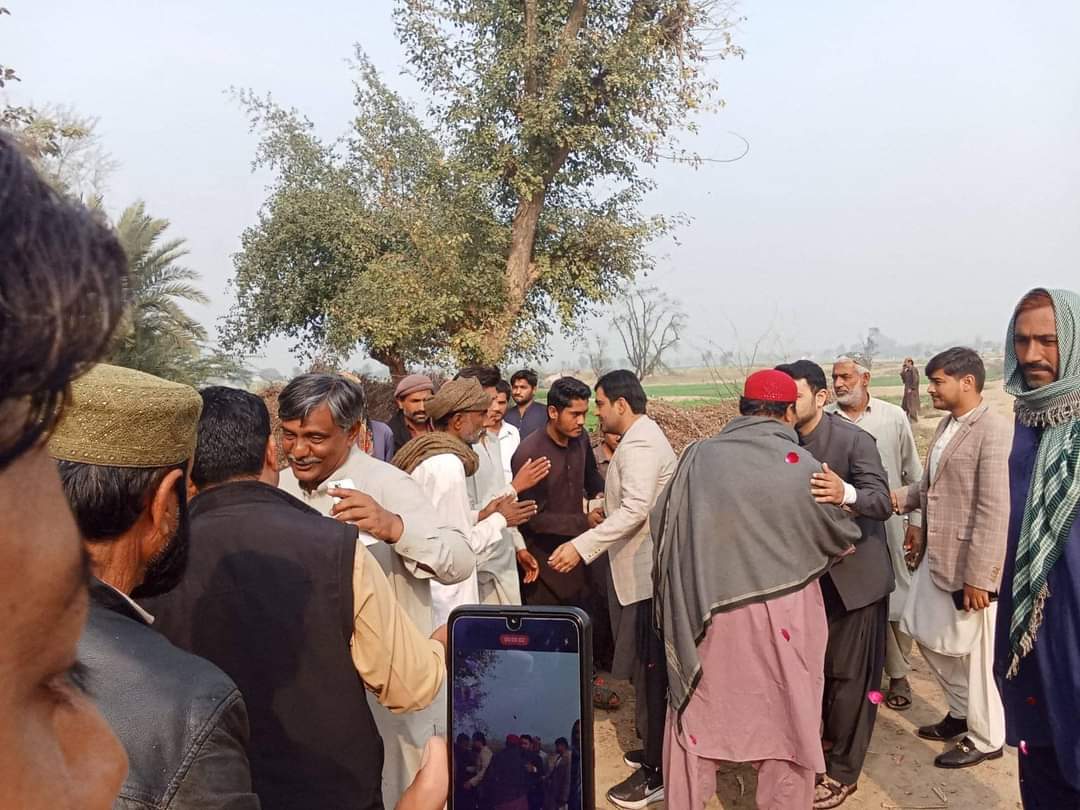 MunirChandioPPP's tweet photo. #الوداع_جتوئي_گروپ_الوداع
In the leadership of #PPP Brave Leader @AmjadAChandio, S/o Mumtaz Ali Chandio Candidate For #PS_34 #NPP Leader A Rehman Brohi Waris Brohi along with there community left #Jatoi_Group and joined #PPP_Family. @mumtazchandiomp @BBhuttoZardari https://t.co/draG8CqNsq