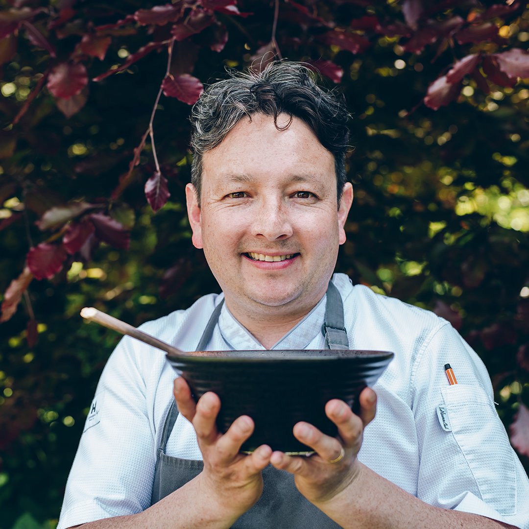 Dive into the rich culture and history of Japanese cooking through this interactive, online experience, MasterChef finalist, in a captivating Japanese Cuisine course at Learning with Experts: learningwithexperts.com/foodanddrink/c… #japanesefood #japanesecuisine