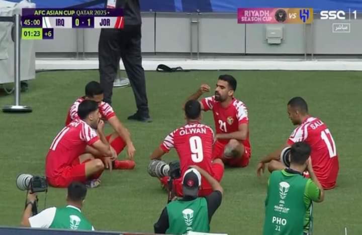 MijRashed's tweet photo. شرّب يا معزب شرّب..أكل الرجال على قد أفعالها❤️

عاش النشمي #نشامى🇯🇴 https://t.co/VLeIFYV08j