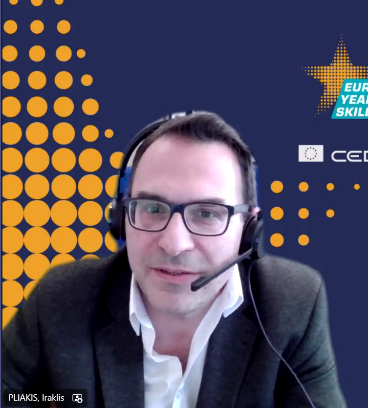 Cedefop's tweet photo. Peer-learning activity on #Microcredentials4LabourMarket

🎯 Focus on the #retail sector

Cedefop's @irapli presents the challenges for #microcredentials in the largest industrial ecosystem and private employer in EU economy. https://t.co/760sZkjv1Z