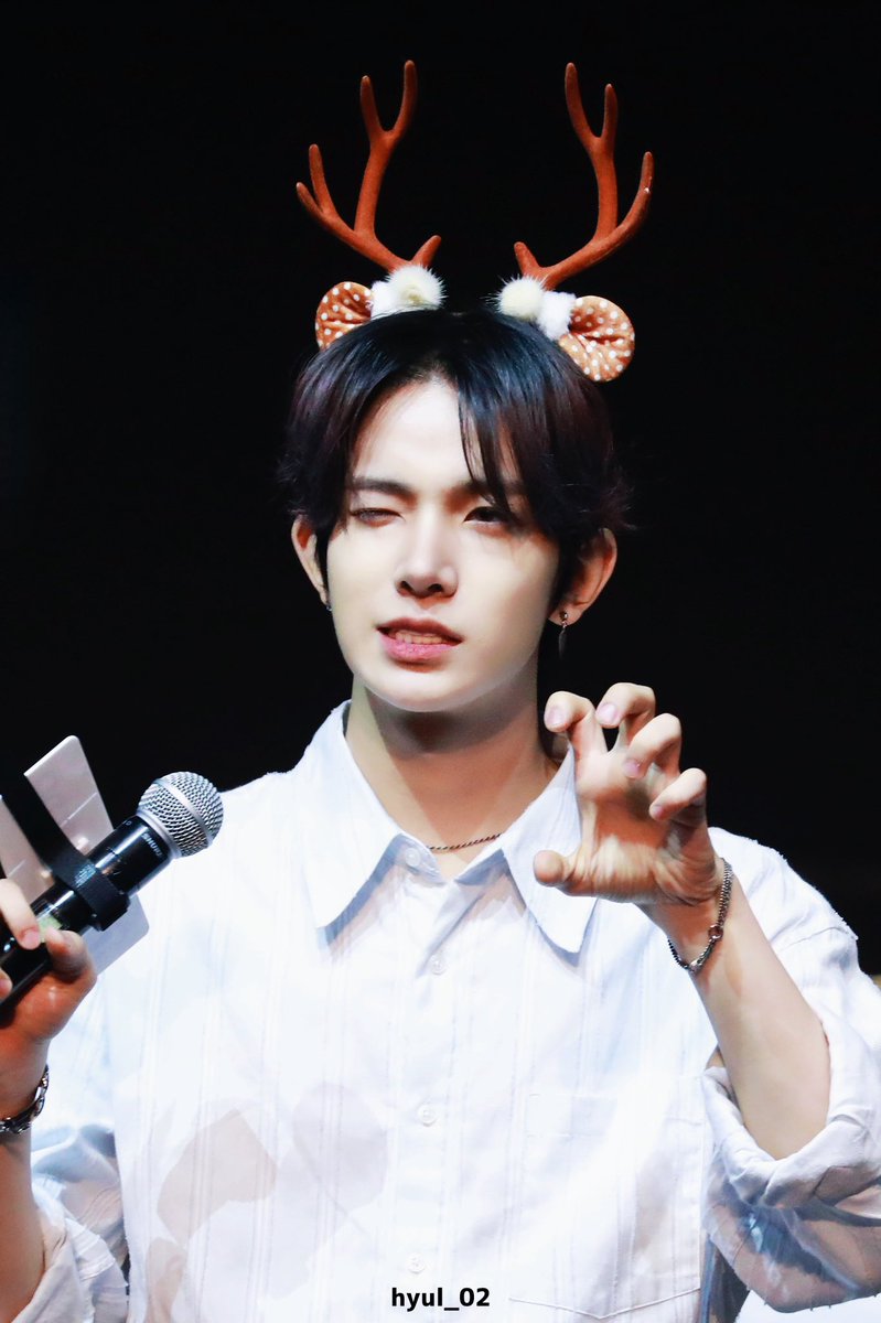 240129 이즈위 마카오 팬싸

💖🐹햄비🦌💖

#희승 #HEESEUNG #엔하이픈 #ENHYPEN #ヒスン