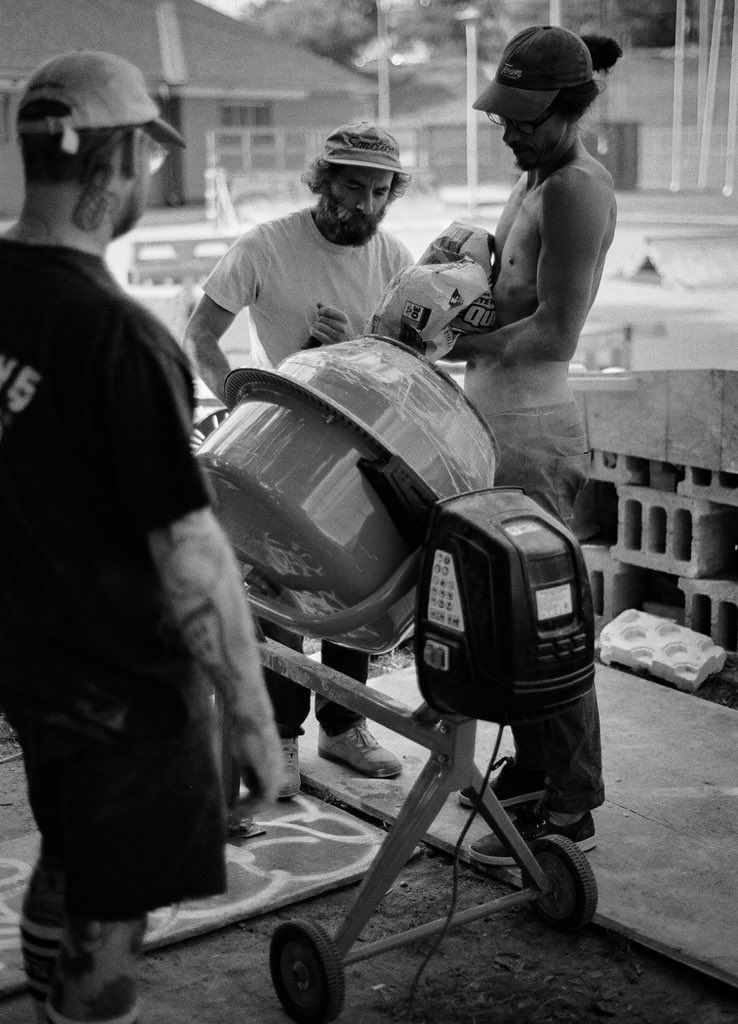 slappy5050's tweet photo. Some more film photos from the construction https://t.co/9S5v9YcM3V