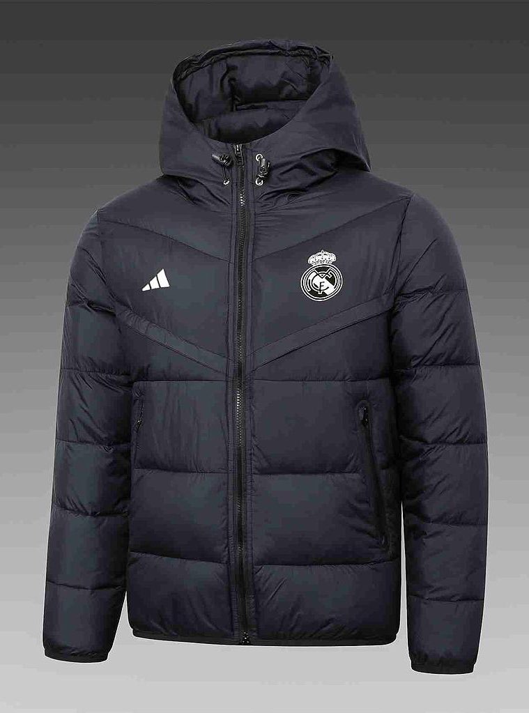 🚨 SORTEO INTERNACIONAL DE ABRIGO A ELEGIR 🚨

Requisitos: 

1- Dar RT a este post.
2- Seguir a <a href="/Ctinfo_17/">Ctinfo_17</a> y a <a href="/MadridismoreaI/">Real Madrid Fans 🤍</a> .

*OPCIONAL* 
Mencionar a un amigo (doble participación)

Ganador: 2 de febrero.