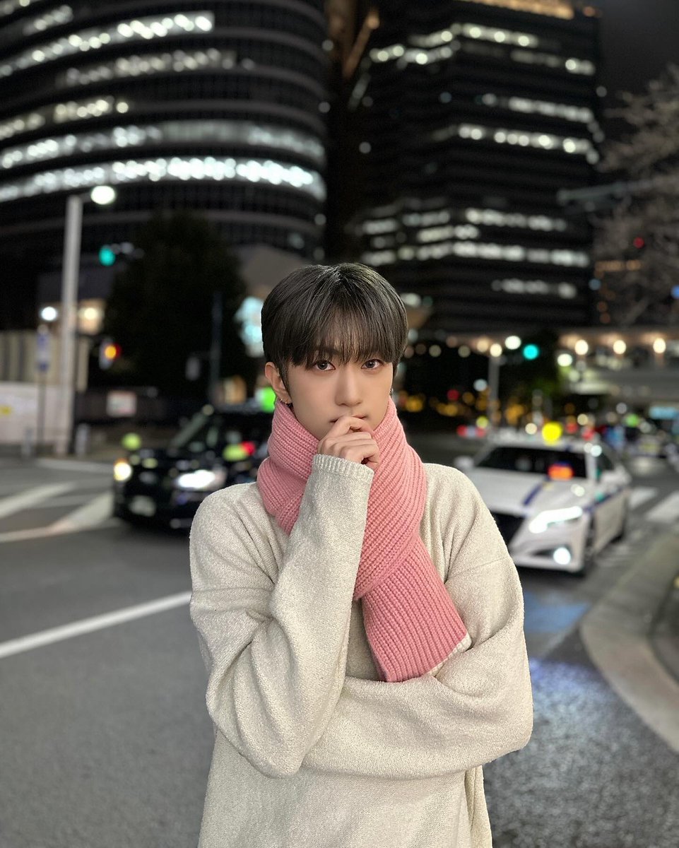 formymun's tweet photo. https://t.co/VrTGhnWfCQ
2024-01-29 23:33:24
경무니랑 바람 쐬러 갈 사람🤍

#YOU_GRAM
#경문 #KYUNGMUN https://t.co/WwL0sfj7np