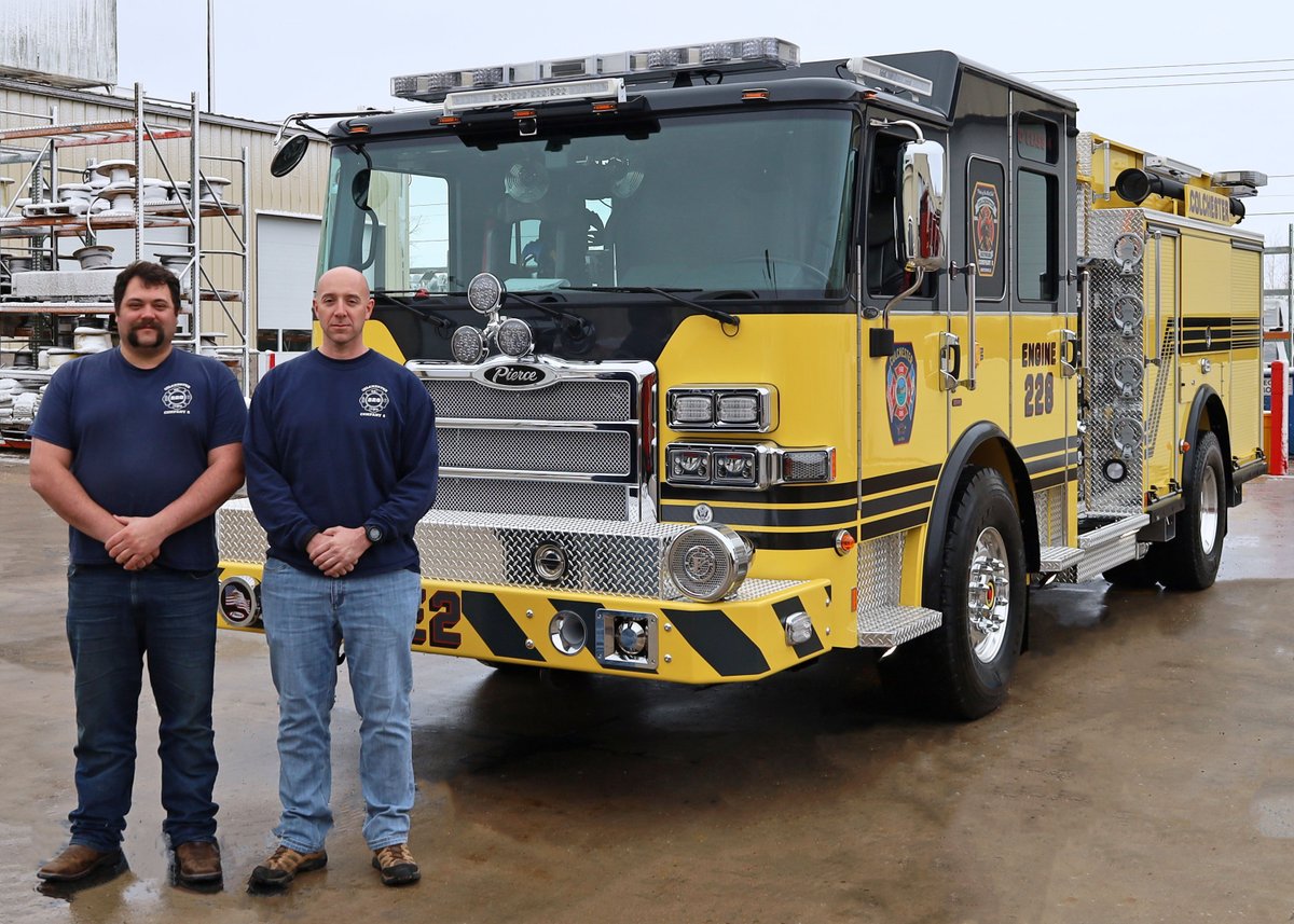 PierceMfg's tweet photo. Anotha’ one 🔥
Colchester Fire & EMS is adding a third #Enforcer #Pumper to their fleet! The department responds to approximately 2,200 calls annually in both urban and suburban areas in #ColchesterCT https://t.co/Zt8VZ9aRdX