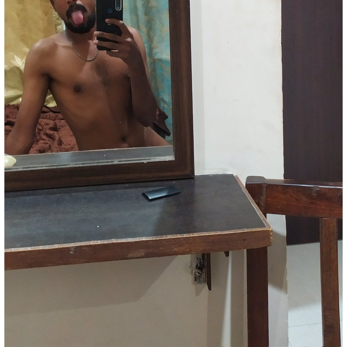 This weekend plan to visit Chennai 👅😋😋🤤with place guys ping me 🔥🔥👅
