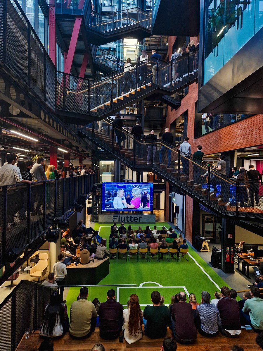 Live from the Dublin office as Flutter lists on the <a href="/NYSE/">NYSE 🏛</a>