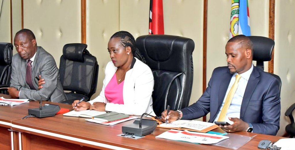 Eng_F_Ngeno's tweet photo. Ahead of tomorrow's meeting with the Government Delivery Services (GDS) team to assess the progress of various key projects, accompanied CS @HonTuya, PS colleague @GMugambi_EBS in a meeting of the entire Ministry to review the Ministry's submission. #ServiceDelivery https://t.co/IIjnd1pBpD