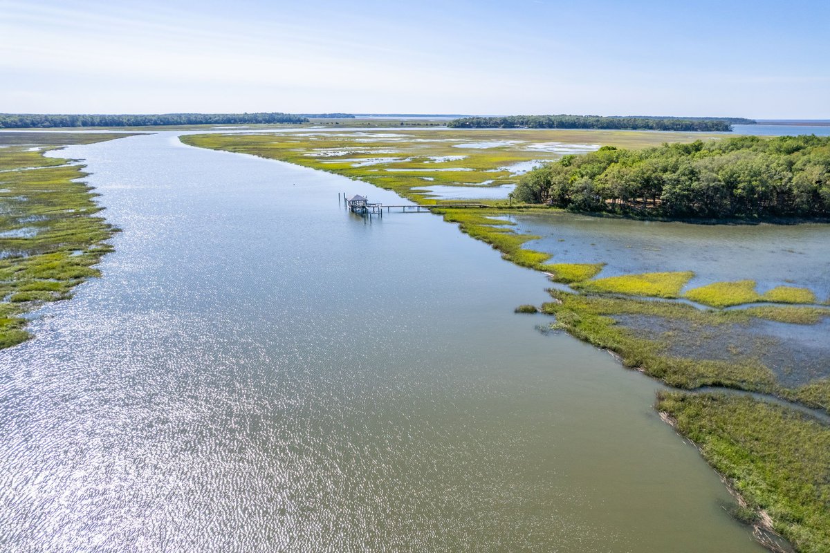 lowco820's tweet photo. #lowcountryrealestate #home #beaufortsc #southcarolina #lowcountryliving #coastalliving #lowcountry #realtor #realestate #househunting #sc #thelowcountrybecomesyou #realtorlife #explorebft #lovewhereyoulive #beaufortrealestate #island #buildyourdreamhome #retreat https://t.co/GCBXDxA7bs