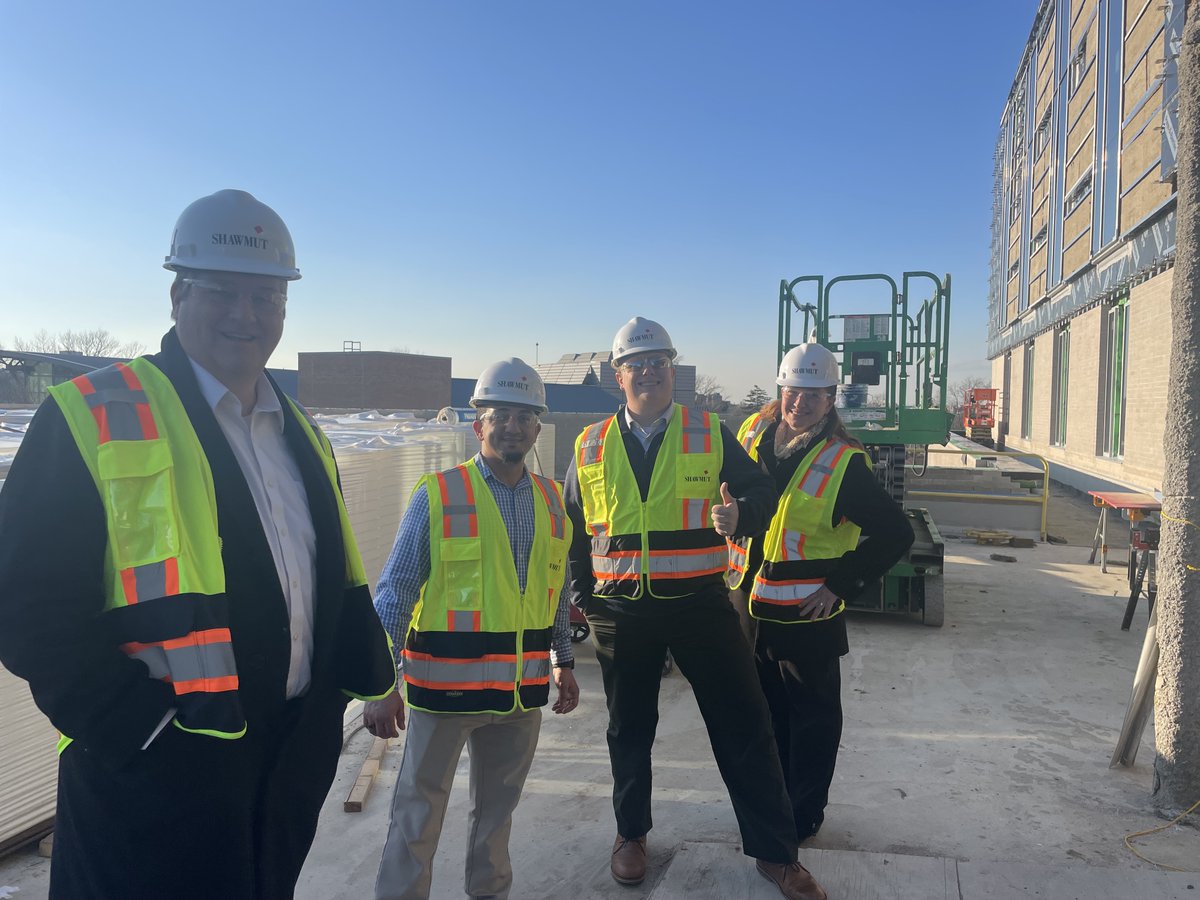 SJUConfServices's tweet photo. 🏗️ Exciting day at the office as we got an exclusive sneak peek at the construction of our future Health Science Center! 👩‍⚕️ Can't wait to see the transformative impact this state-of-the-art facility will have on healthcare and education! 🚀 #FutureInnovation @StJohnsU https://t.co/yEFIDmjUxX