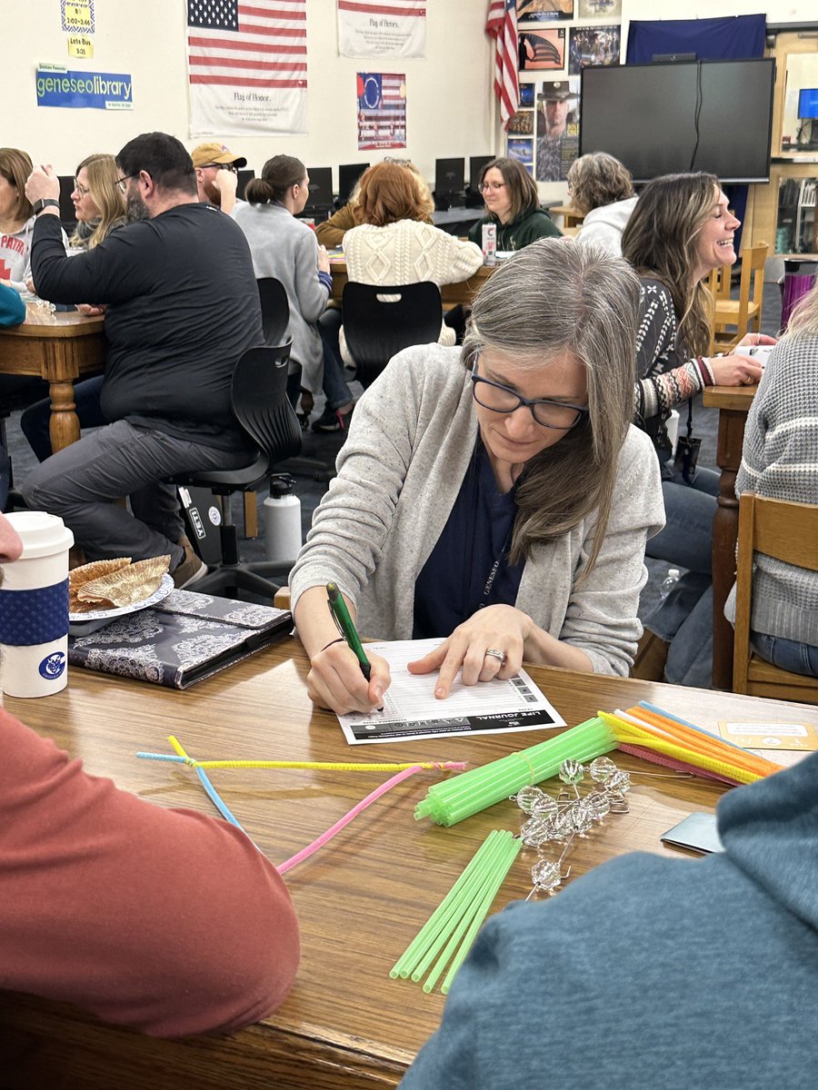 mistervanepps's tweet photo. Thanks to @stephburns410 for bringing The Brain Game to @GeneseoCSD Practical, important work. https://t.co/UdE46LbT1d