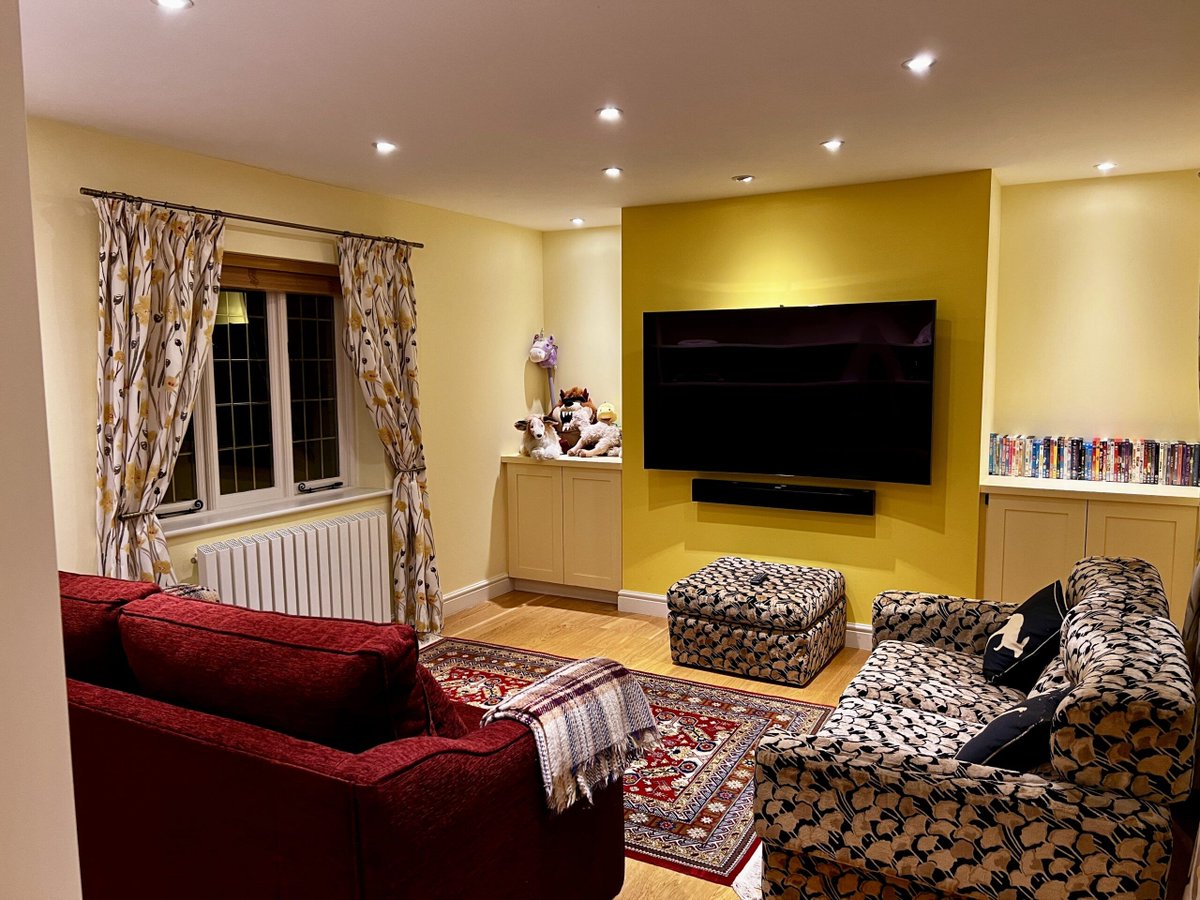 aroundaboutbrit's tweet photo. ๐ณ๐พ Nestled in the idyllic Norfolk countryside, Wash Farm Holidays invites you to experience serenity in two luxurious self-catering holiday barns.
https://t.co/VXgWlnpYQ7
#NorfolkRetreat #CountrysideEscape #Holiday #FamilyFriendly #PetFriendly #SwimmingPool #Explore #Banham https://t.co/tWNSHxIpm0