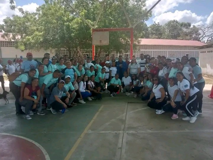 18/01/2024
✓U.E.N. Baltazar Padrón
✓ E.B. Antonio D' Armas Matute
Los campeones de los juegos magisteriales