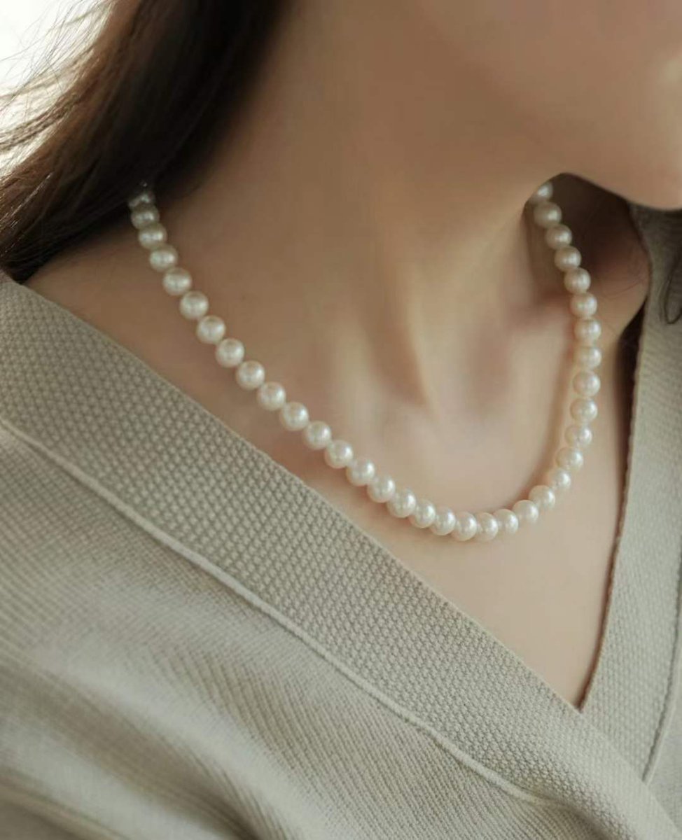 More and more girls love pearl jewelry in 2024. You must love it.