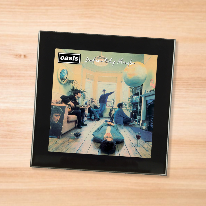 MagnetPlanetUK's tweet photo. Definitely Maybe is 30 years old this year. Thirty Years. And yet, it still sounds as fresh today as it did all those years ago. What an absolute classic album.

#Oasis 
#DefinitelyMaybe

🛒https://t.co/hgurfjChqp https://t.co/od9XN2O8ff