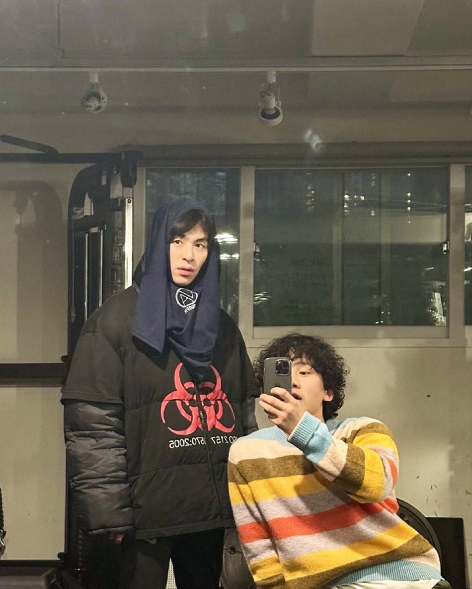 JuneBrasil's tweet photo. [ IG | FEED ] sonnalisa 

atualização do amigo do junhoe com ele no instagram! 

#koojunhoe #JUNHOE #준회 https://t.co/fO59b9XnRK