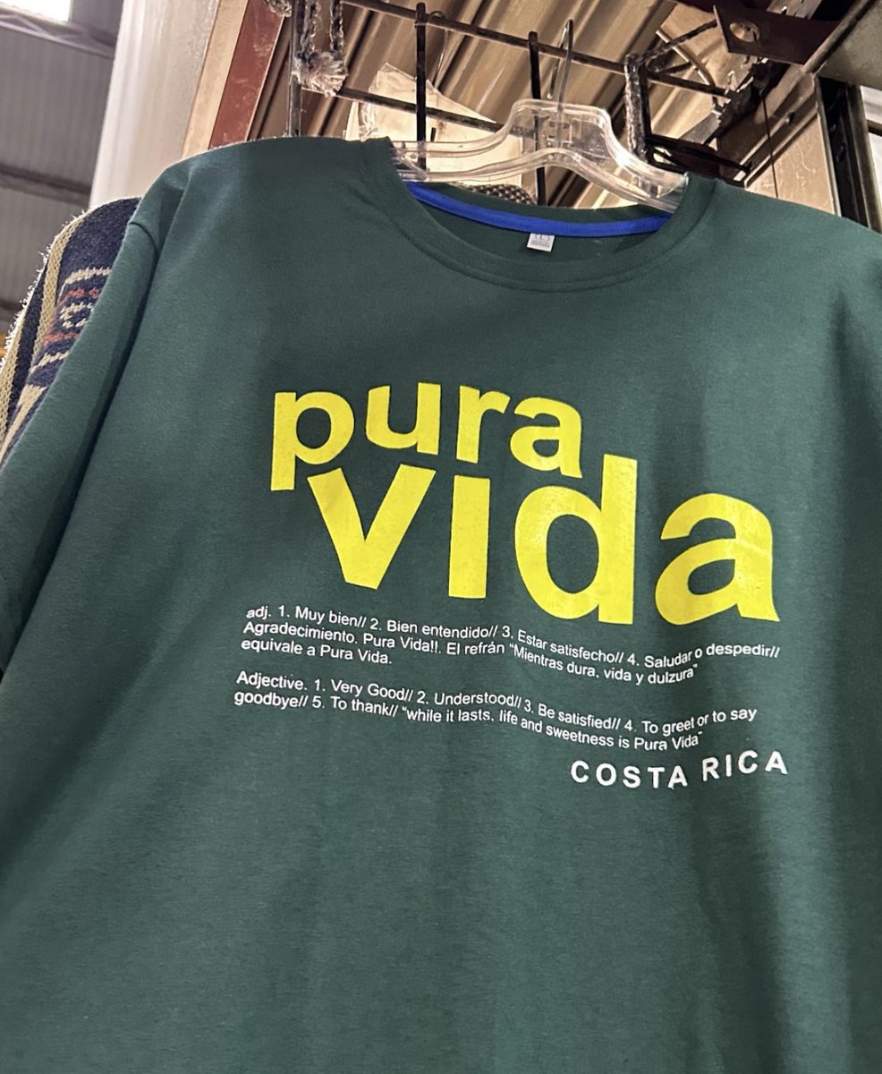 Claudiamucha's tweet photo. PURA VIDA é uma expressão muito usada na Costa Rica!  

Significa aproveitar a vida, sejam quais forem as circunstâncias!  

Lembrar de apreciar e desfrutar os momentos e entender que a vida é o que fazemos dela!

#puravida https://t.co/oAB0kFte9p
