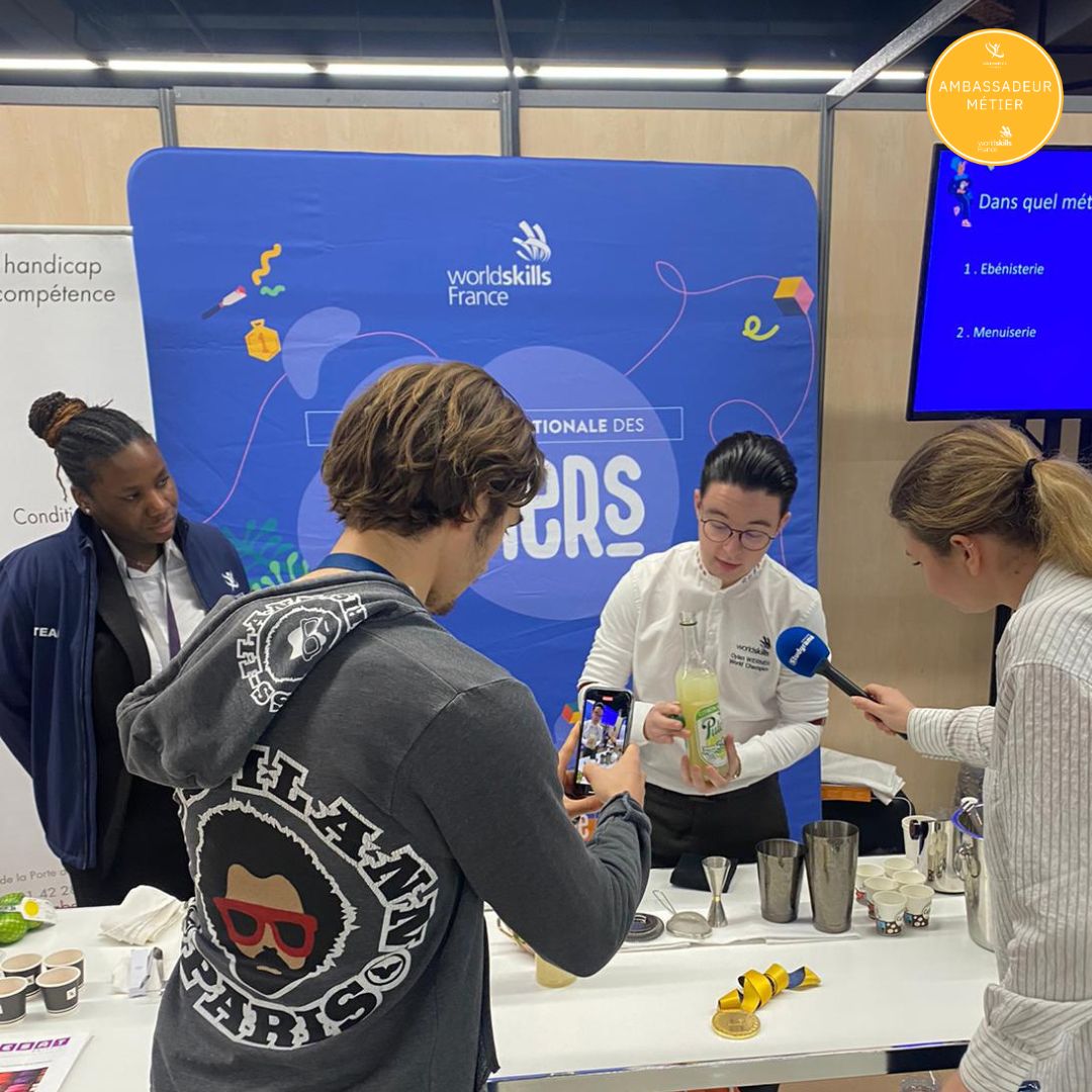 AbilympicsFR's tweet photo. [Mission Ambassadeur] 📸 Retour en images sur le salon Studyrama ! 🌟

Un samedi dédié aux métiers du tourisme, de l'hôtellerie et de la restauration où notre équipe a partagé des moments riches en échanges à l'espace Champerret de Paris. https://t.co/AszsZV615K