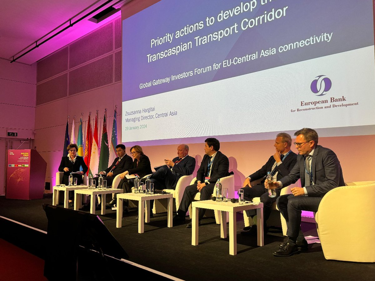 As announced at Investors Forum for EU-Central Asia Transport Connectivity in #Brussels,
<a href="/EBRD/">The EBRD</a> could invest around €1.5 bn in Trans-Caspian Corridor related infrastructure &amp; transport solutions over next 2-3 years.