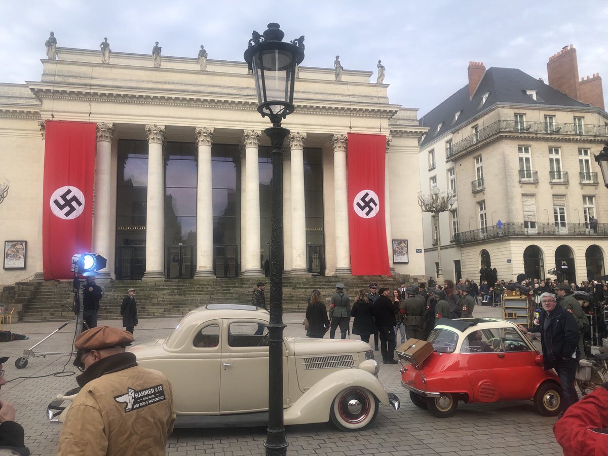 Place Graslin en ce moment, tournage d’un film « « Deep » #Nantes