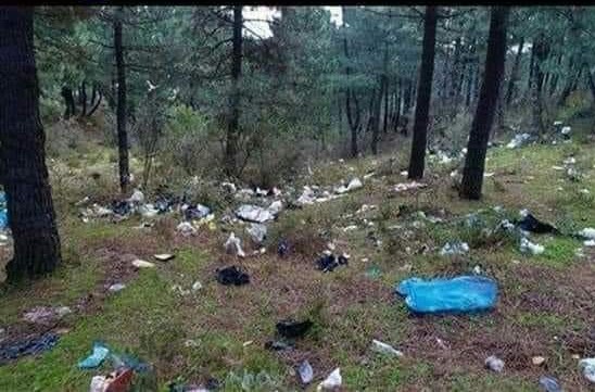 Son zamanlarda duyduğum en doğru söz:

Çöpü nereye atacağını bilmeyen bir halktan, oyunu nereye atacağını bilmesini beklemek büyük bir iyimserliktir...

#ZamGeldi