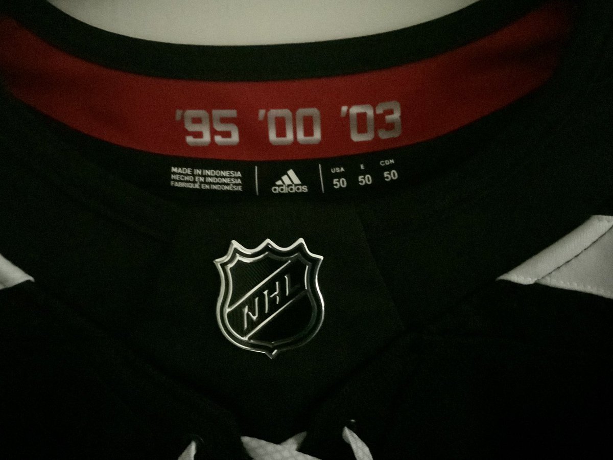 NeilHoskins77's tweet photo. *FOR SALE*

Adidas 2021/22 Pro Player New Jersey Devils black Primegreen Alternate jersey of now retired Defenceman PK Subban. Sized as US 50, it has quality stitched detail and has a fight strap. Never been worn since purchase, so is in excellent condition

£150

@cardiffdevils https://t.co/LHdU0Tzhqj