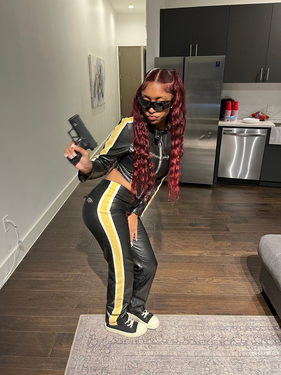 God’s Girl tweet media